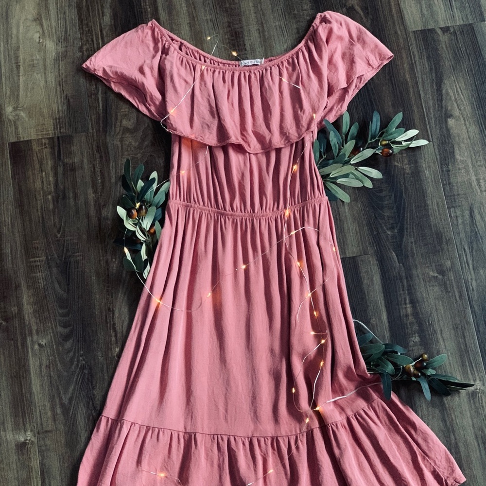 Off the Shoulder Dress | Heart + Hips